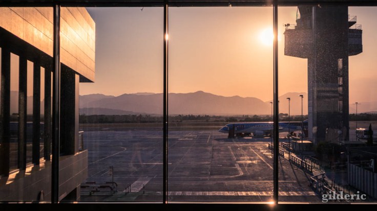 À l'aéroport de Gérone, avant de quitter la Catalogne.